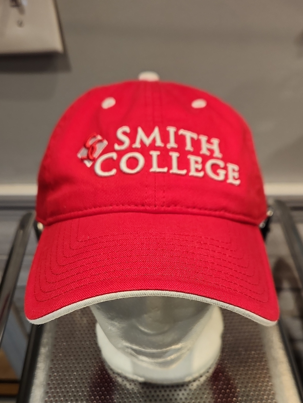 NWT The Game Smith College OSFM Women's Adjustable Hat